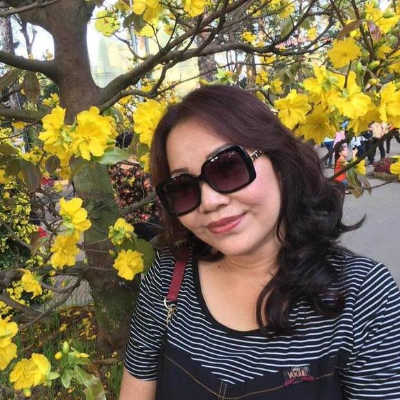 Meet your Posher, Diem - Picture 1 of 1